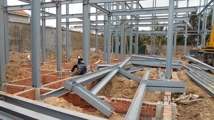 Địa điểm thi công là yếu tố ảnh hưởng đến giá thi công nhà tiền chế 