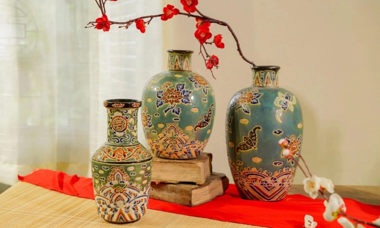 Trang trí nhà cửa ngày Tết bằng bộ gốm sứ