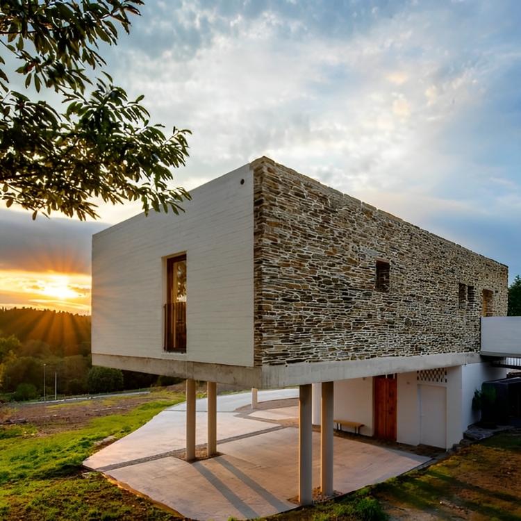 Mẫu nhà sàn bê tông nhỏ đẹp, giá rẻ, đầy đủ công năng 