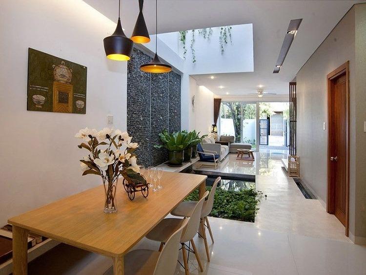 Mẫu nhà ống 3 tầng đẹp có giếng trời thông minh, giúp lấy sáng và thông gió tự nhiên