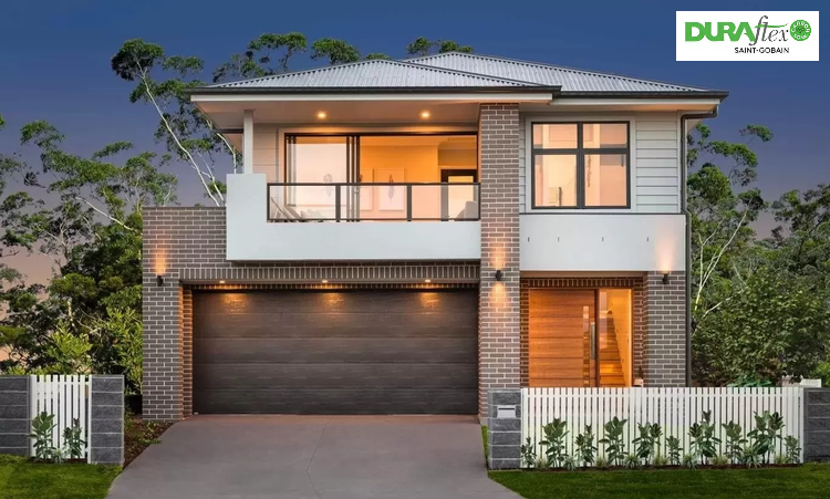 Mẫu 8x12m nhà mái Nhật 2 tầng có gara ô tô và cửa kính lớn đón ánh sáng