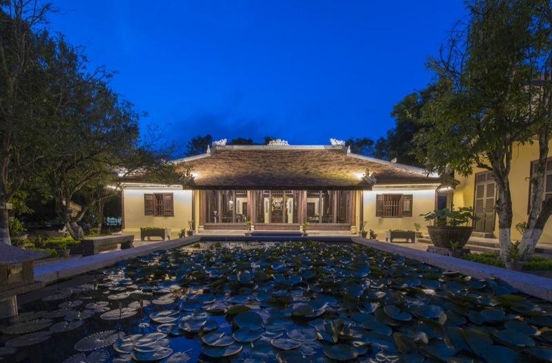 Thiết kế nhà gỗ 3 gian 2 chái mộc mạc, gần gũi và không gian sống ấm cúng