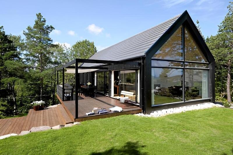 Mẫu nhà tiền chế 2 mái đẹp, thoáng đãng với hệ thống cửa kính rộng lớn