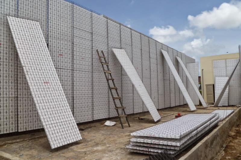 Hệ thống vách tường nhà lắp ghép 2 tầng được làm từ các vật liệu tối ưu cả về hiệu năng sử dụng lẫn tính thẩm mỹ