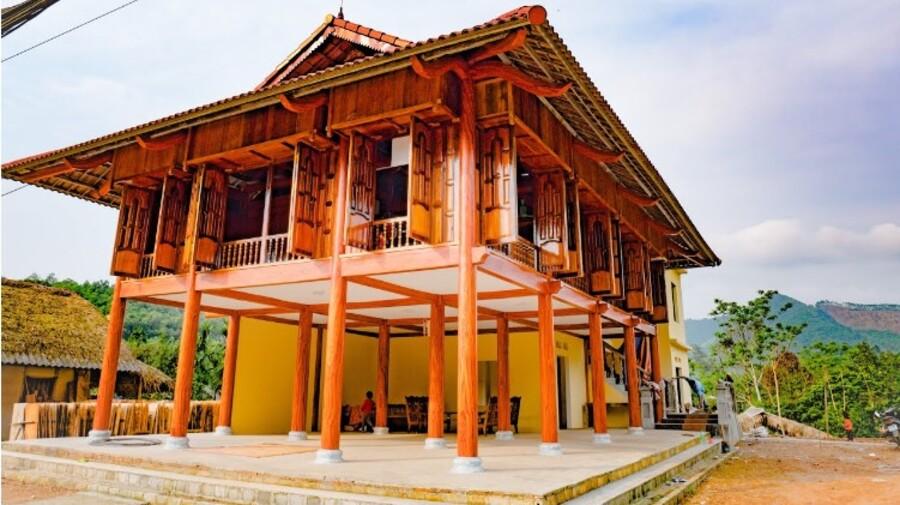 Nhà sàn bê tông giả gỗ đẹp, được ưa chuộng hiện nay