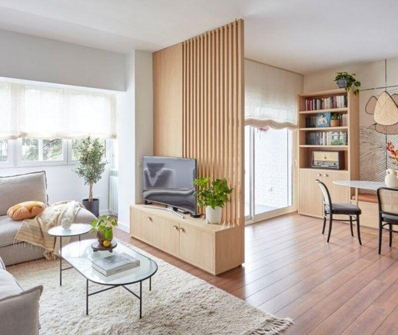 Vách ngăn phòng khách và bếp nhà ống phải có kích thước hợp lý so với diện tích ngôi nhà