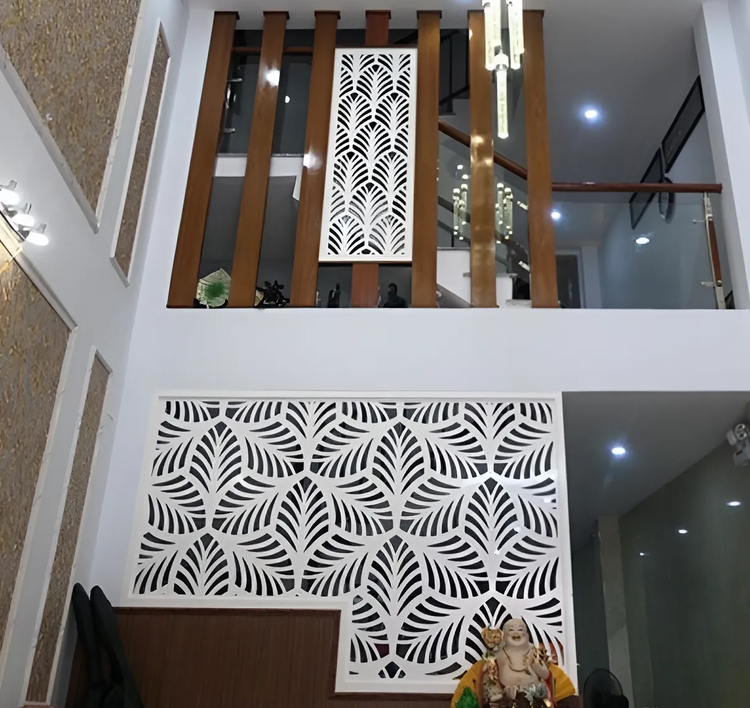 Mẫu vách ngăn cầu thang CNC phòng khách đẹp, tinh tế