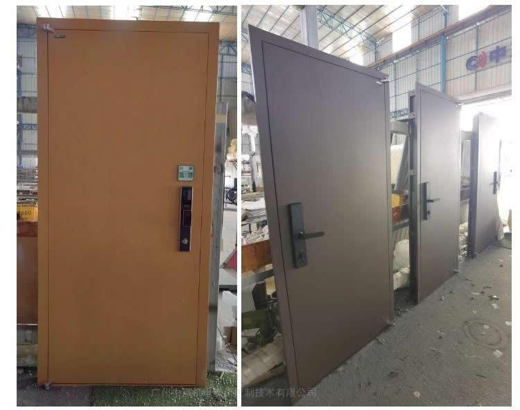 Lựa chọn thay thế bằng cửa lõi đặc hoặc cửa chuyên dụng nhiều lớp để tối ưu hóa khả năng chặn tiếng ồn truyền qua cánh cửa (Nguồn: Internet)