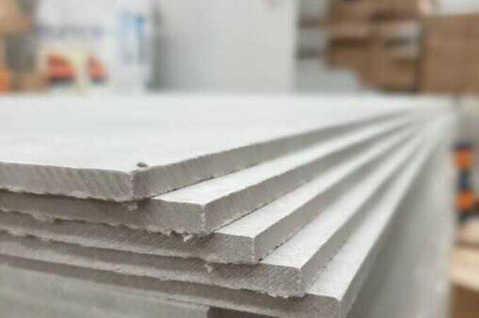 Tấm xi măng sợi phù hợp với nhiều hạng mục như làm sàn, vách ngăn, lót mái, ốp tường,... (Nguồn: Internet)